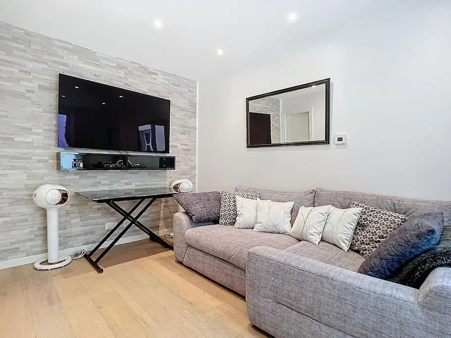 Appartamento Studio 49-Le Cocon-Metro A 1Mn Parigi